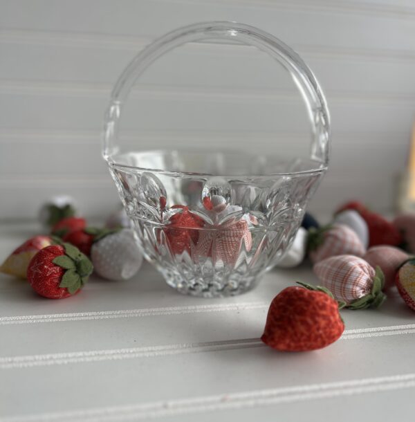Vintage Block Lead Crystal Basket – Tulip Garden Design | Made in Poland - Image 5