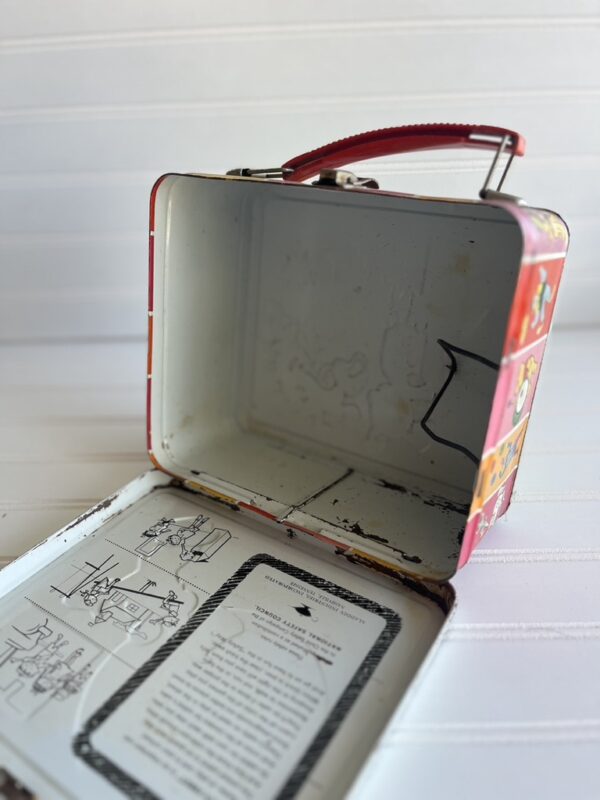 1970 Disney On Parade Metal Lunchbox By Aladdin - Image 4