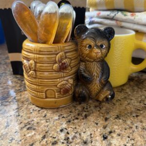 Vintage 1950-60’s Armbee Bear and Beehive Jar